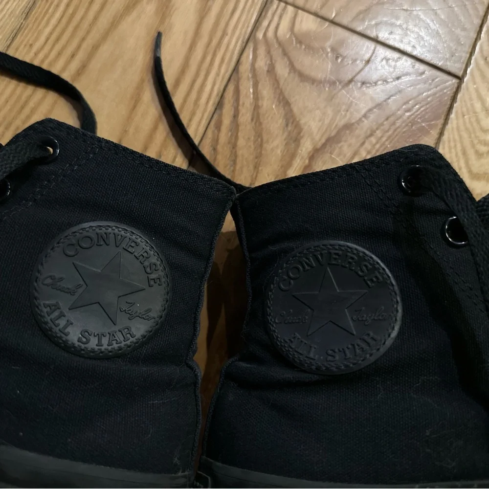 All-Black High Top Converse Chuck Taylor all star women’s size 8 Canvas Sneakers - Picture 6 of 8